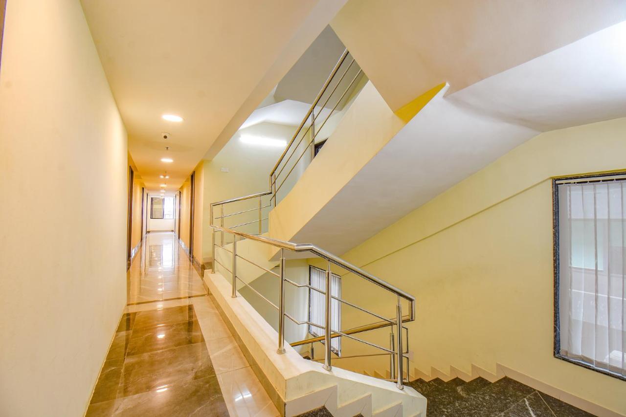 Fabhotel Gargi Inn - Near Balewadi Stadium 푸네 외부 사진